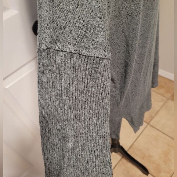 Cupio woman's long sleeve sweater - Picture 5 of 7